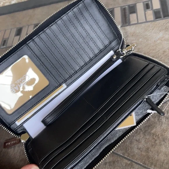 Michael Kors Jet Set Travel Large Travel CONTINENTAL Wristlet-Wallet - Picture 4 of 16